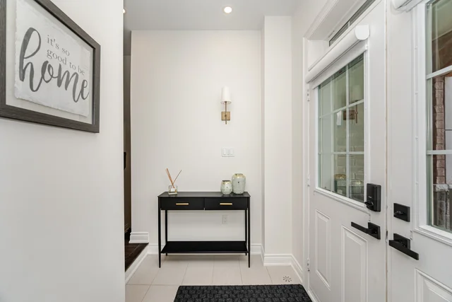 99 Burke Street, Hamilton - photo 7