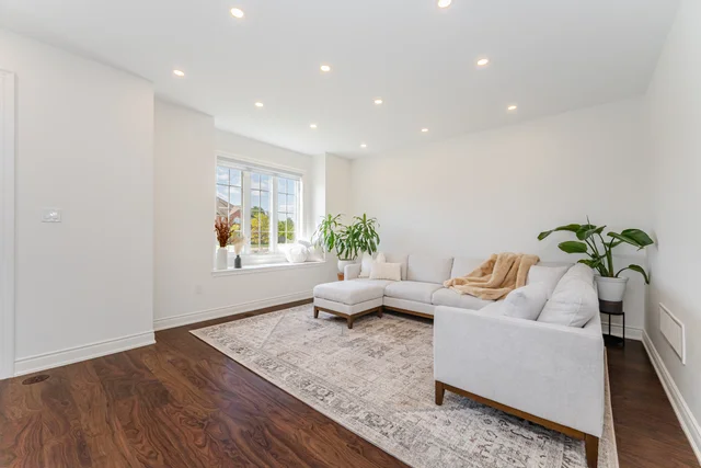 99 Burke Street, Hamilton - photo 10