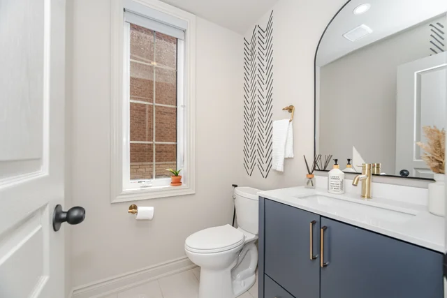 99 Burke Street, Hamilton - photo 17