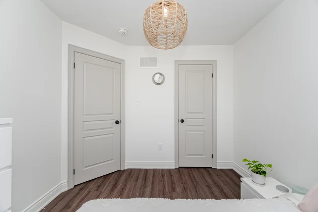 99 Burke Street, Hamilton - photo 49