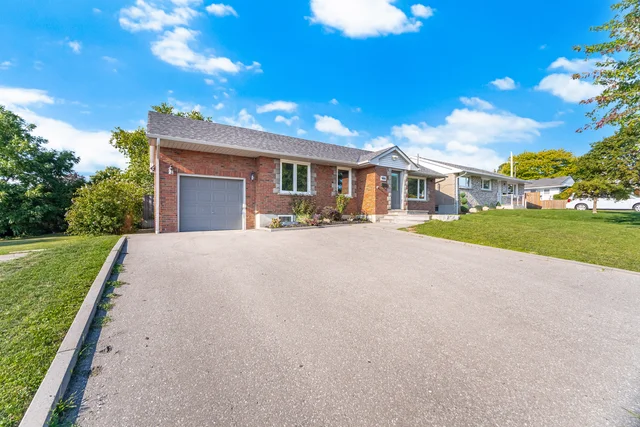 600 Ridgeway Avenue, Oshawa - photo 6