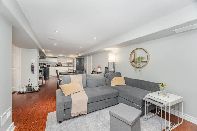 600 Ridgeway Avenue, Oshawa - photo 39