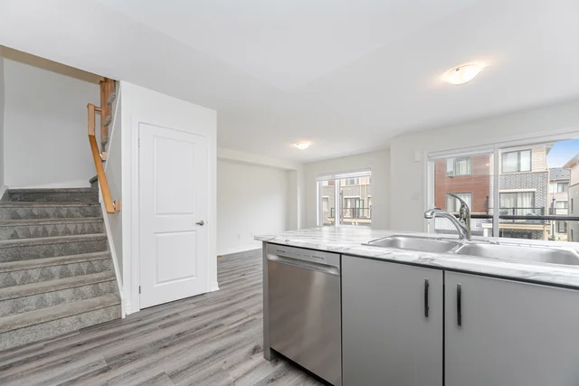 14 Dryden Lane, Hamilton - photo 15