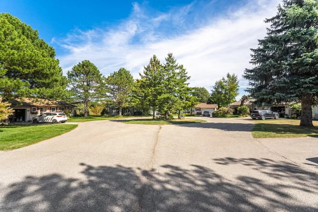 3 Hickory Court, New Tecumseth - photo 37