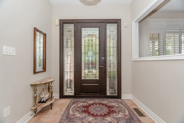 107 Cupola Crescent, Woodbridge - photo 9