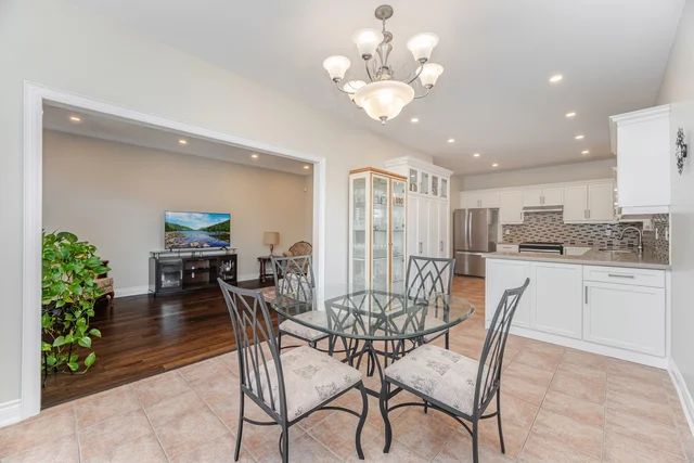 107 Cupola Crescent, Woodbridge - photo 24