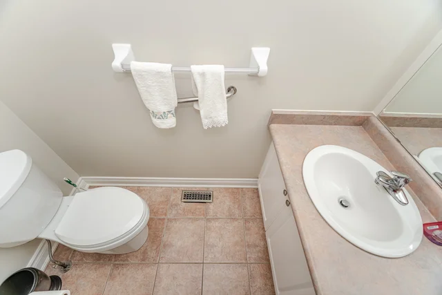 107 Cupola Crescent, Woodbridge - photo 29