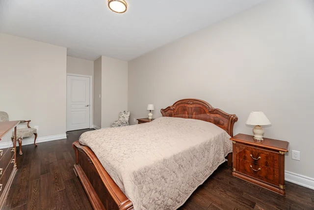 107 Cupola Crescent, Woodbridge - photo 32