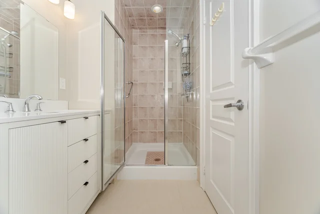 107 Cupola Crescent, Woodbridge - photo 35