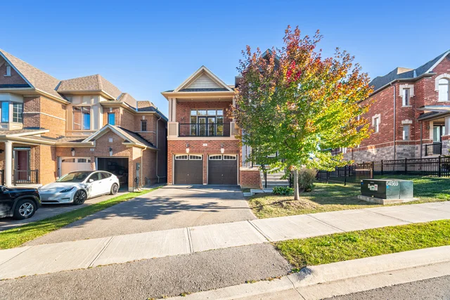 33 Charlotte Abby Drive, East Gwillimbury - photo 3