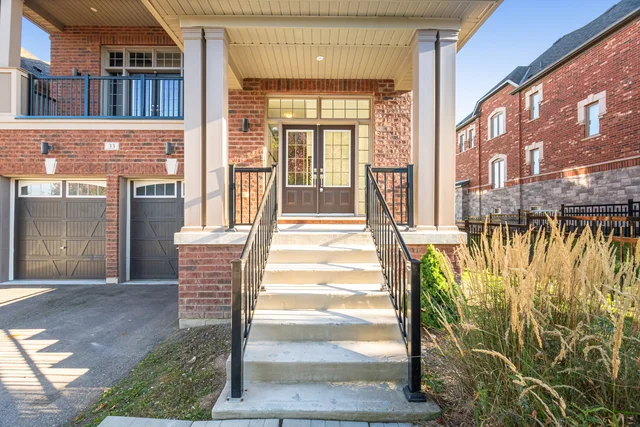 33 Charlotte Abby Drive, East Gwillimbury - photo 6