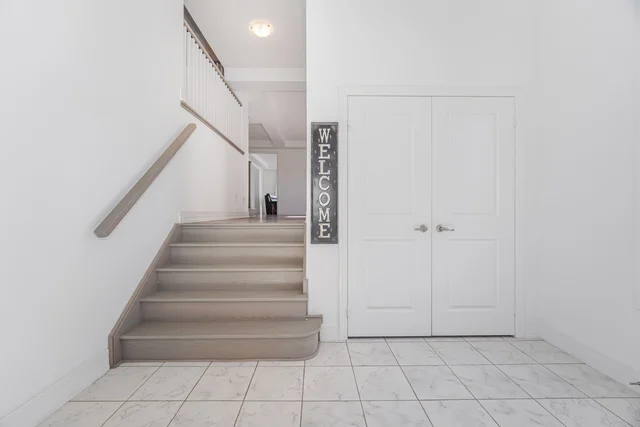 33 Charlotte Abby Drive, East Gwillimbury - photo 8