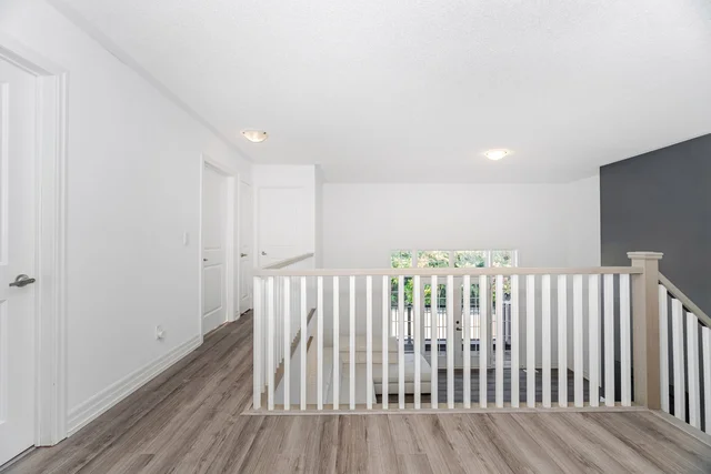 33 Charlotte Abby Drive, East Gwillimbury - photo 30