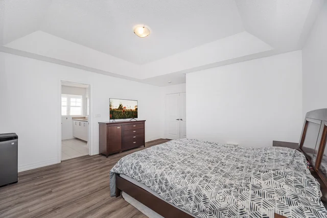 33 Charlotte Abby Drive, East Gwillimbury - photo 34
