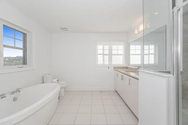 33 Charlotte Abby Drive, East Gwillimbury - photo 36