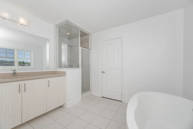33 Charlotte Abby Drive, East Gwillimbury - photo 37
