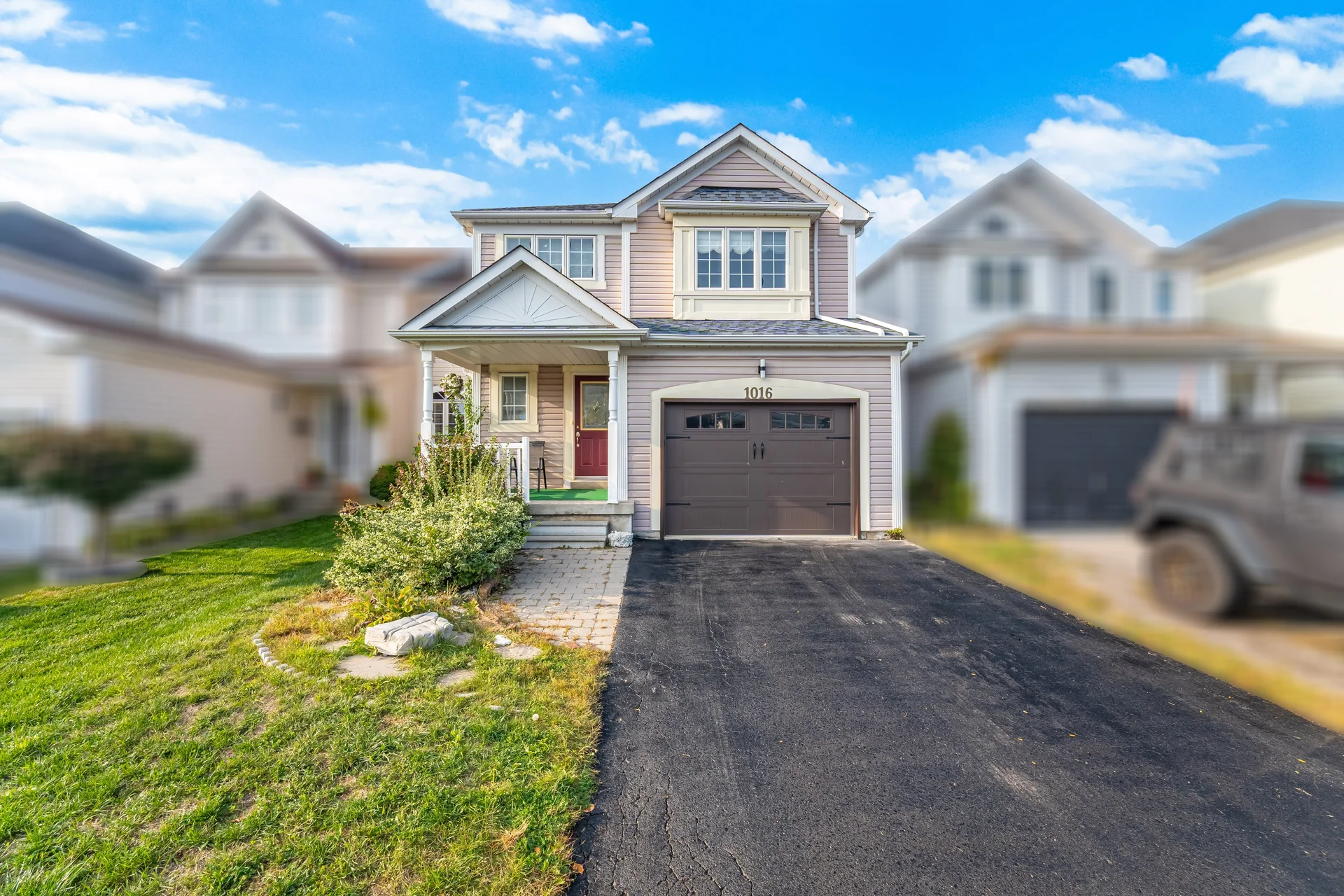 1016 Roseheath Street, Oshawa - photo 3