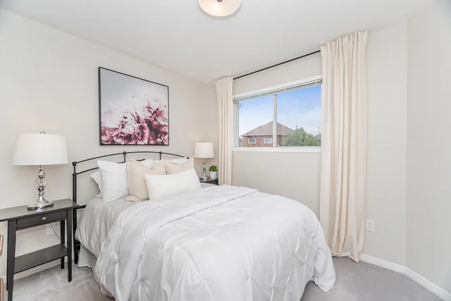 33 Harrop Avenue, Halton Hills - photo 49