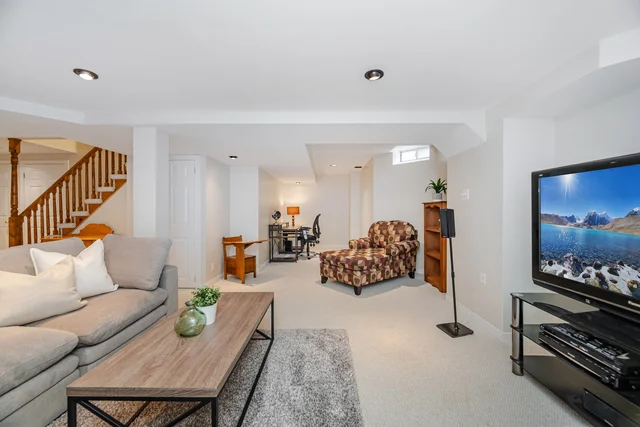 33 Harrop Avenue, Halton Hills - photo 61