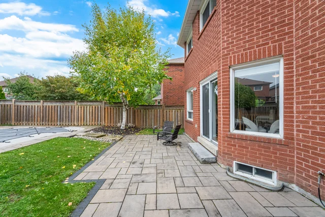 33 Harrop Avenue, Halton Hills - photo 67