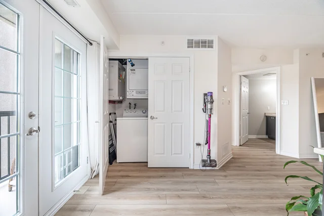 #311-1370 Main Street East, Milton - photo 32