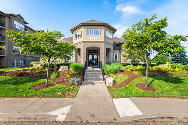 #311-1370 Main Street East, Milton - photo 37