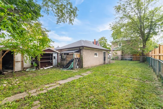 84 State Street, Welland - photo 52