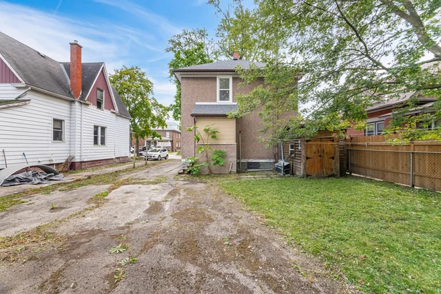 84 State Street, Welland - photo 55