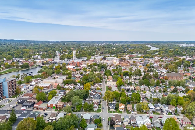 84 State Street, Welland - photo 73