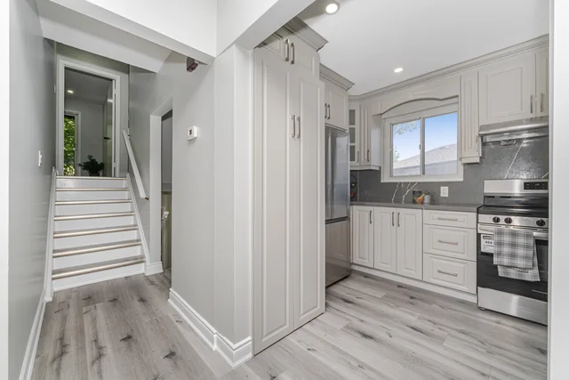 34 Windermere Court, Brampton - photo 26