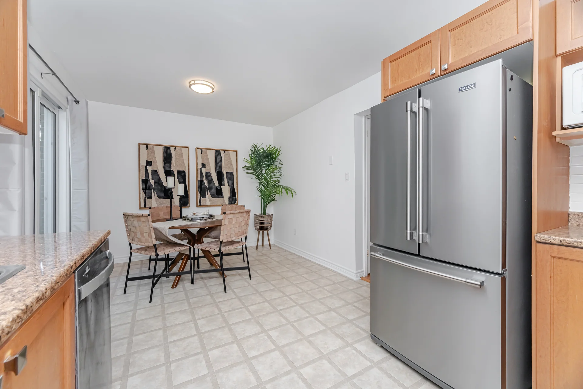 125 Hollyberry Trail, North York - photo 9