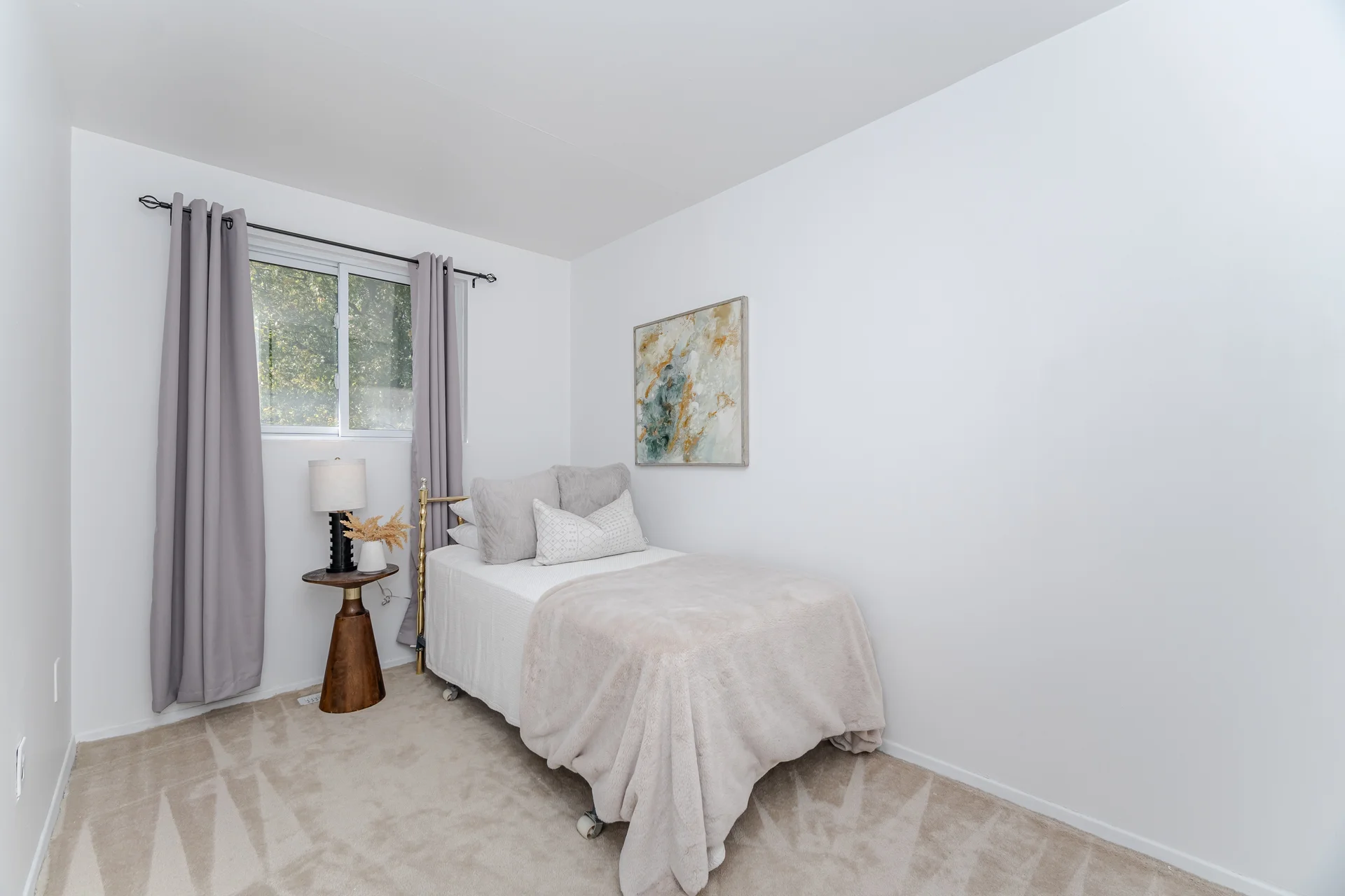 125 Hollyberry Trail, North York - photo 22