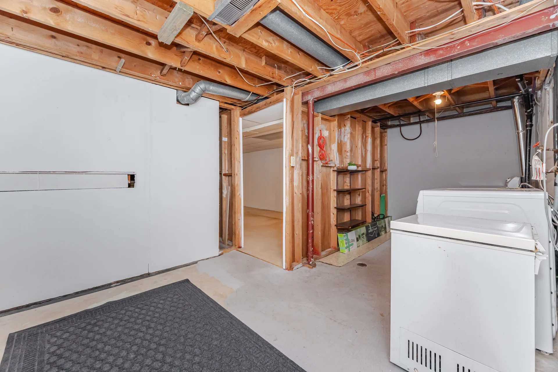 125 Hollyberry Trail, North York - photo 28