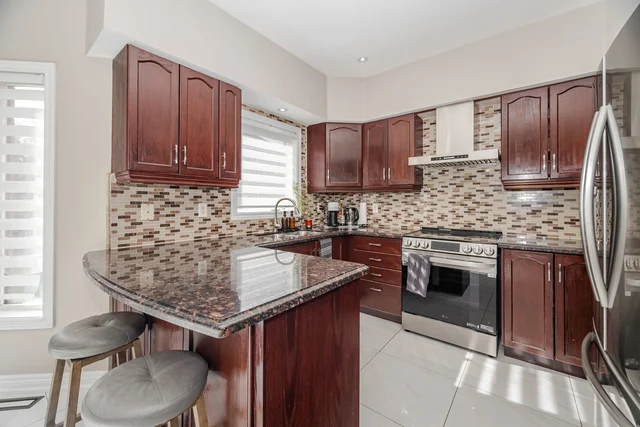 54 Whitewash Way, Brampton - photo 34