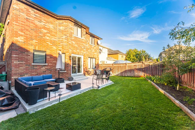 54 Whitewash Way, Brampton - photo 86