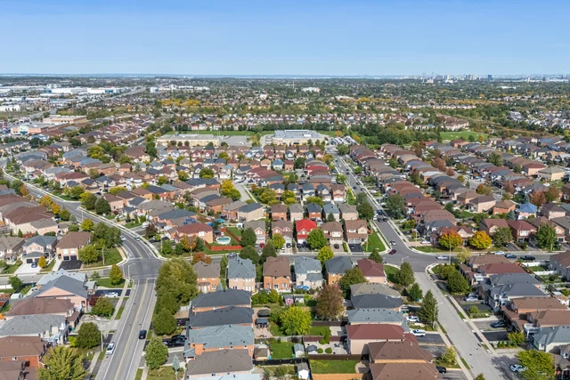 54 Whitewash Way, Brampton - photo 93
