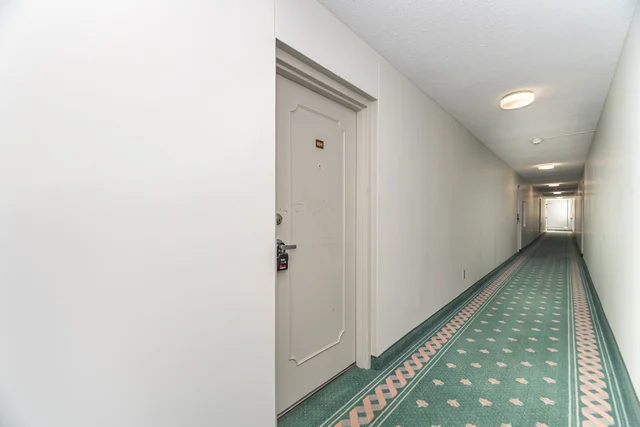 #804-225 Harvard Place, Waterloo - photo 4