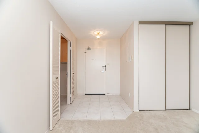 #804-225 Harvard Place, Waterloo - photo 5