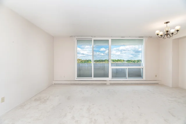 #804-225 Harvard Place, Waterloo - photo 11