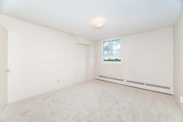 #804-225 Harvard Place, Waterloo - photo 21
