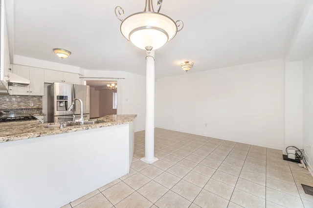 103 Native Landing, Brampton - photo 18