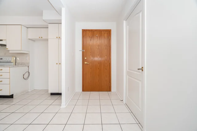 #309-7373 Martin Grove Road, Woodbridge - photo 7