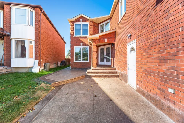 1008 Ceremonial Drive, Mississauga - photo 18