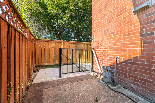 1008 Ceremonial Drive, Mississauga - photo 99