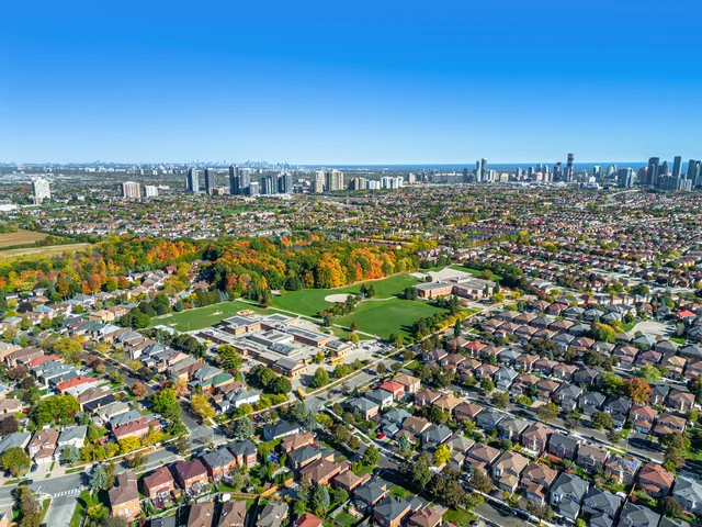 1008 Ceremonial Drive, Mississauga - photo 149