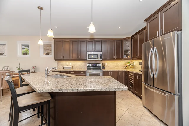 444 Coombs Court, Milton - photo 33
