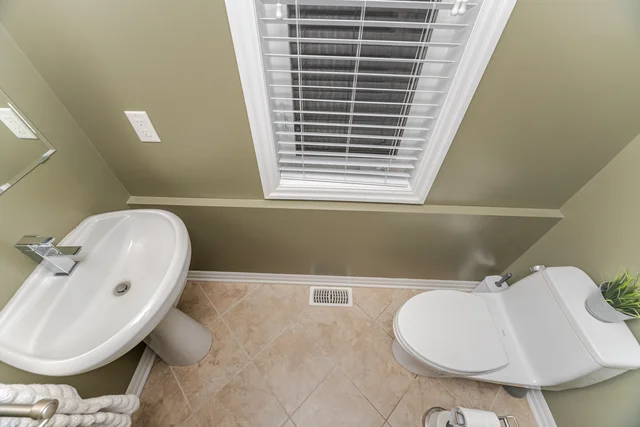 444 Coombs Court, Milton - photo 37