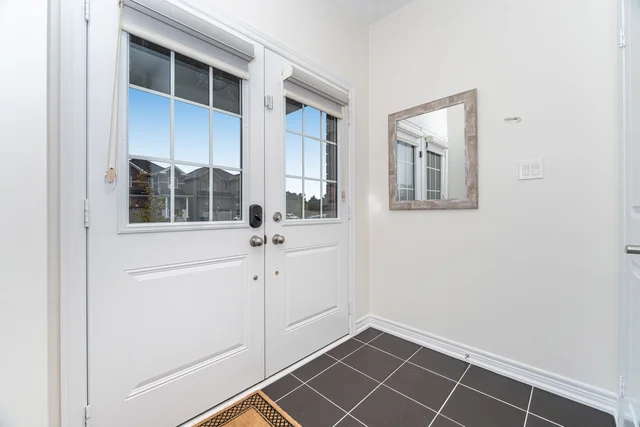 301 Ridley Crescent, Southgate - photo 8