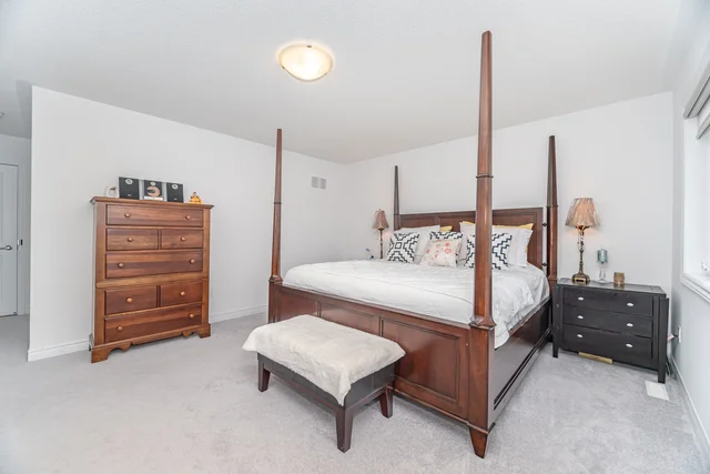 301 Ridley Crescent, Southgate - photo 35