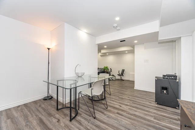301 Ridley Crescent, Southgate - photo 57